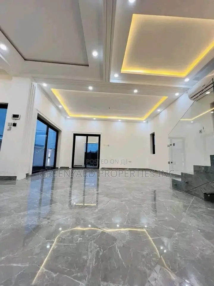 5bdrm House in Adjiringanor, East Legon for sale