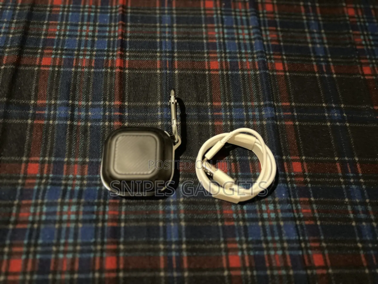 SAMSUNG Galaxy Buds 2 With Protective Case