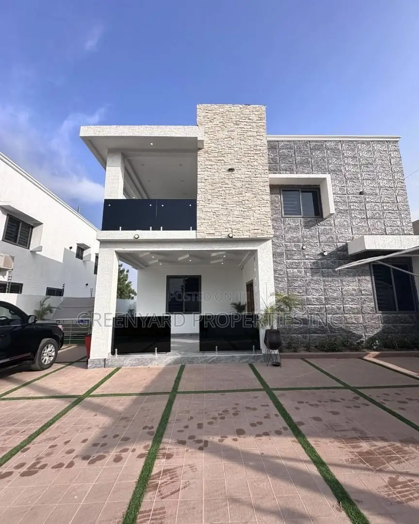 4bdrm House in East Legon for sale
