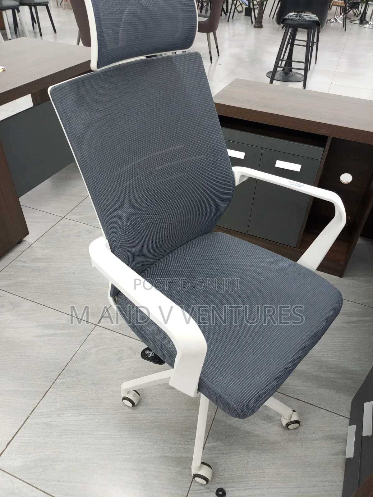 Office Swivel Chair White Gray