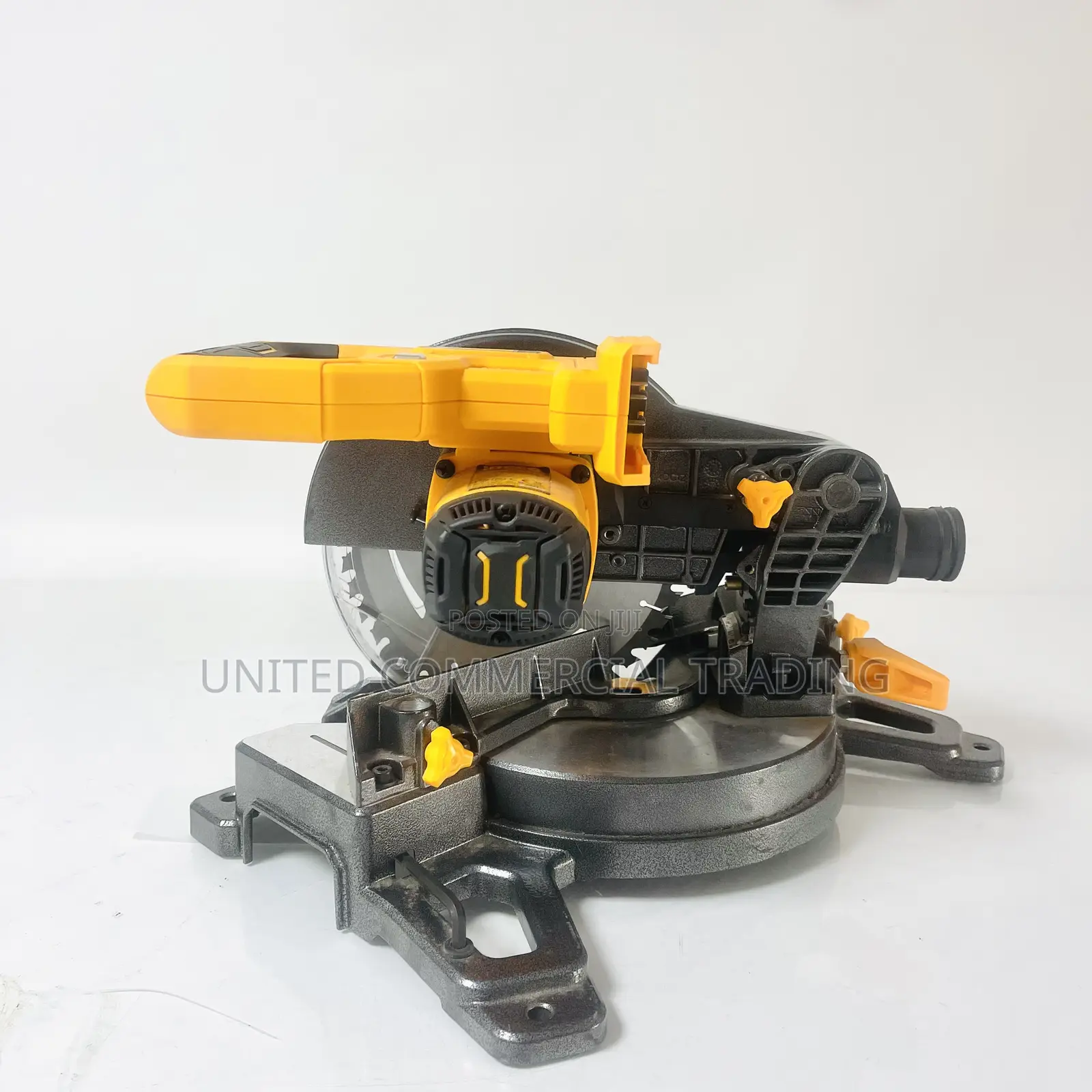 Cordless Mitre Saw