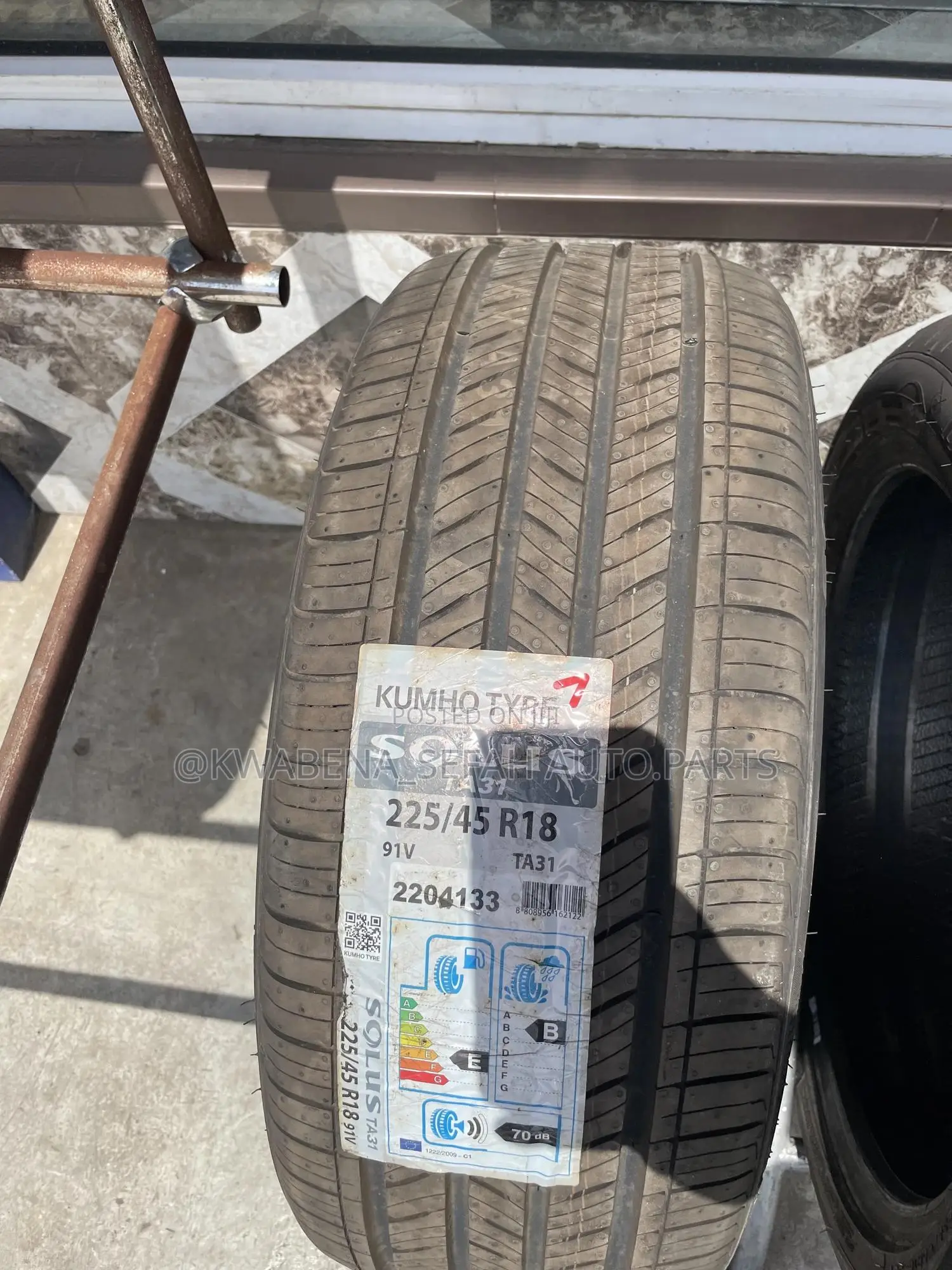 Original Kuhmo 225/45 R18 Tyres Available for All Cars