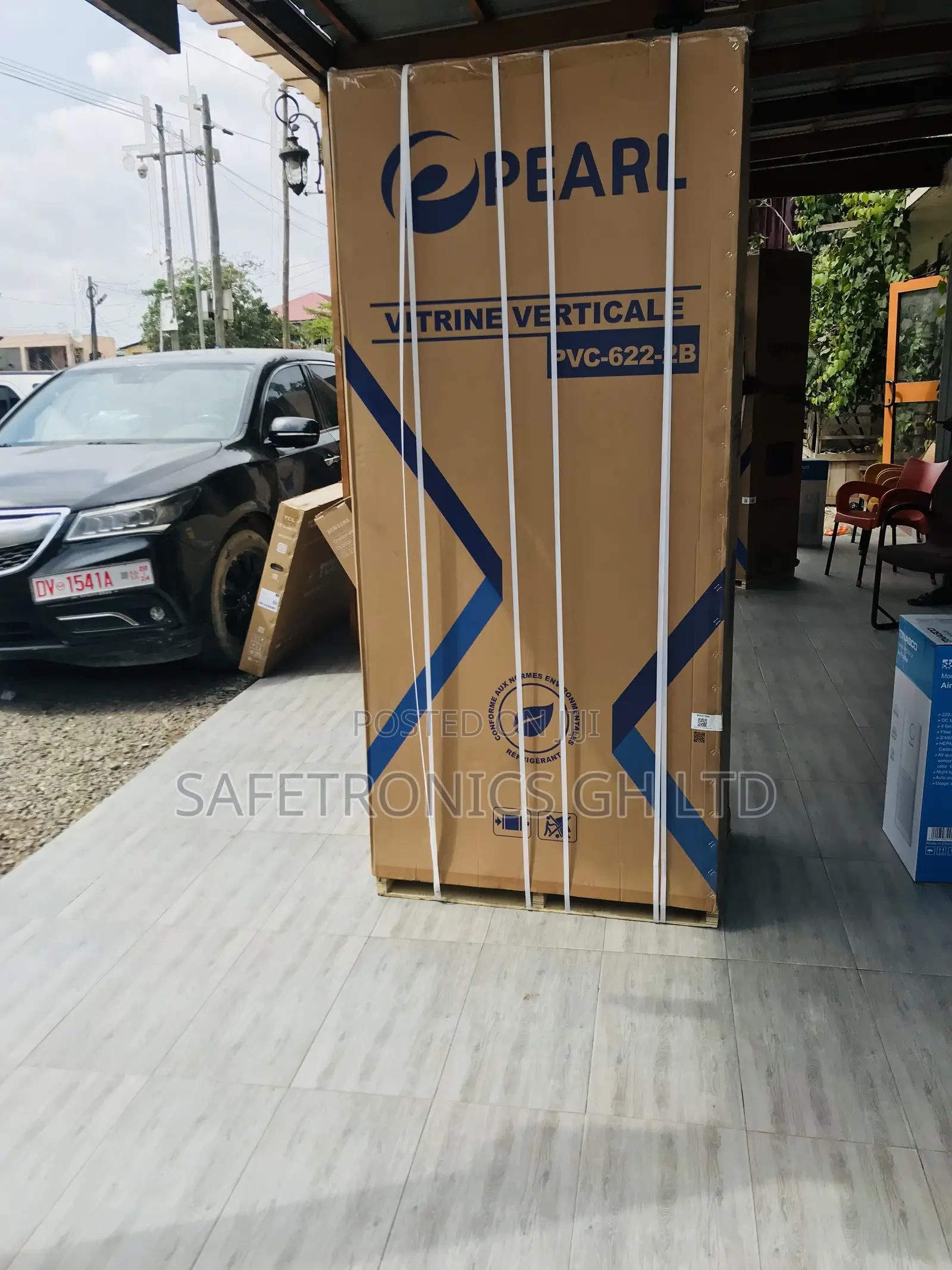 Unique and Quality ~~ PVC-622-2b Display Pearl 2 Doors