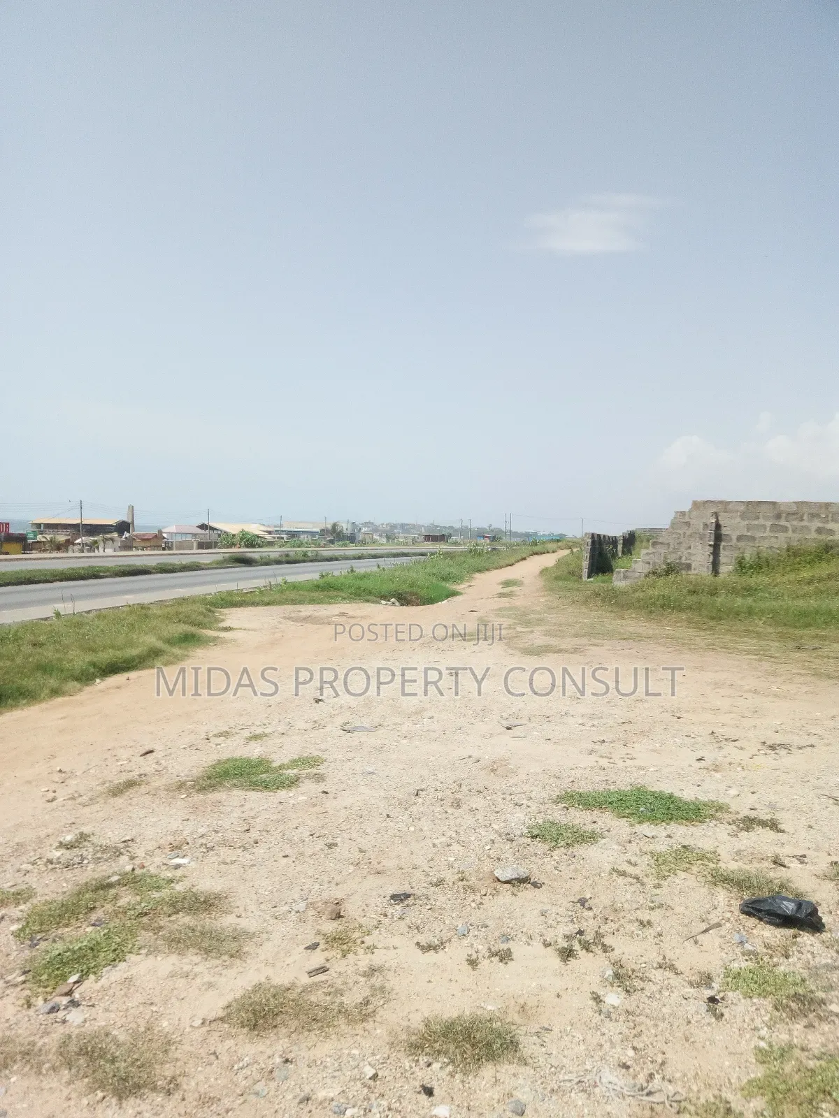 Tema Sakumono Beach Road 4 Plots for Sale
