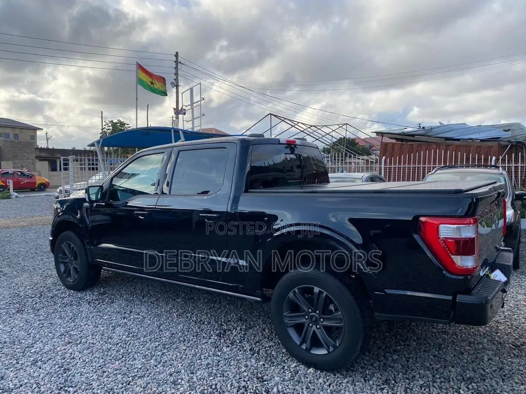 Ford F-150 LARIAT 2023 Black