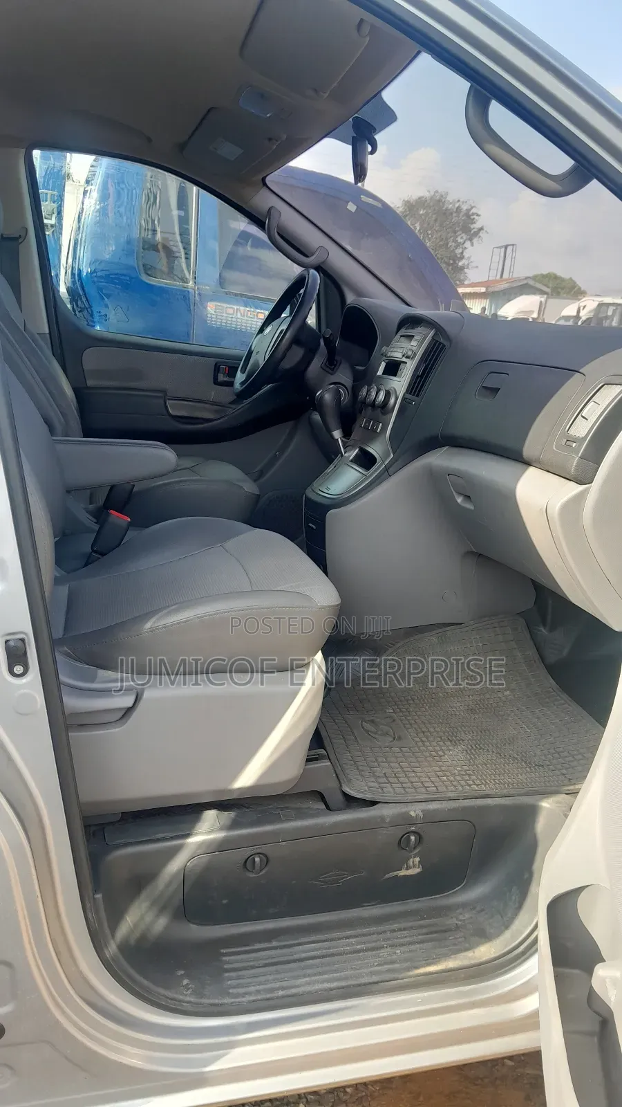 Hyundai Starex 2014 Grey