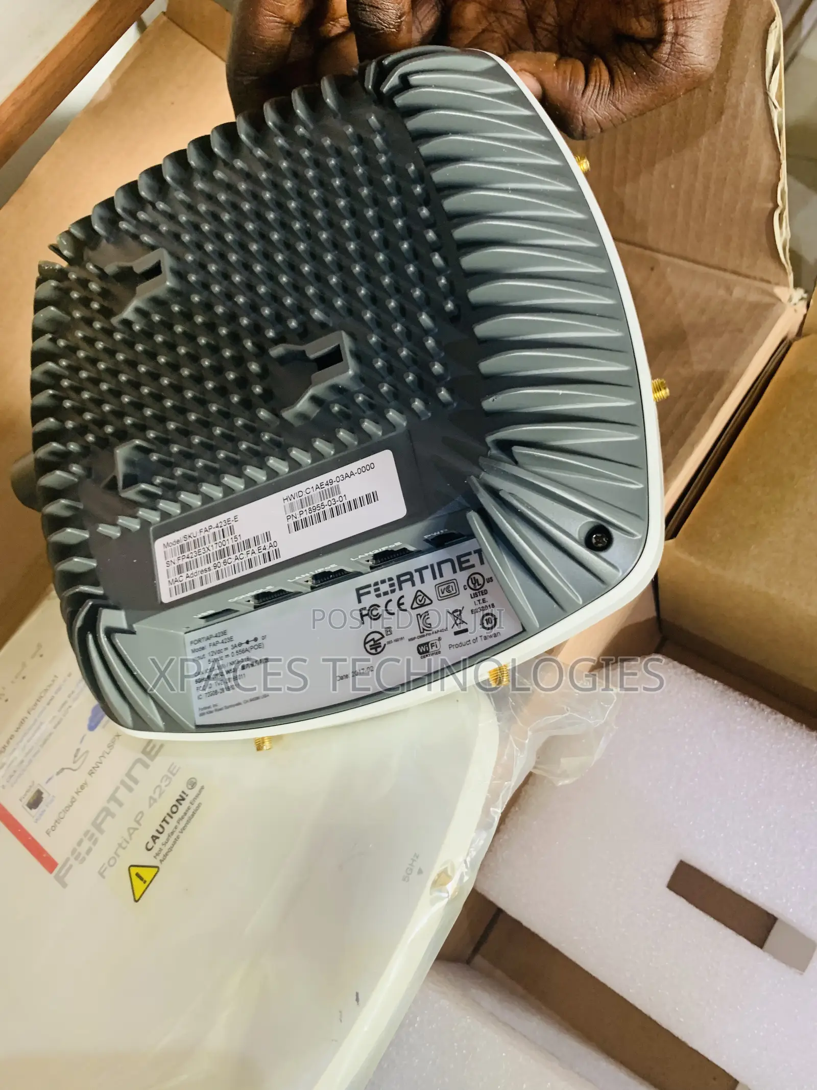 Fortinet Fortiap 423E Wireless 4x4 MU-MIMO Access Point