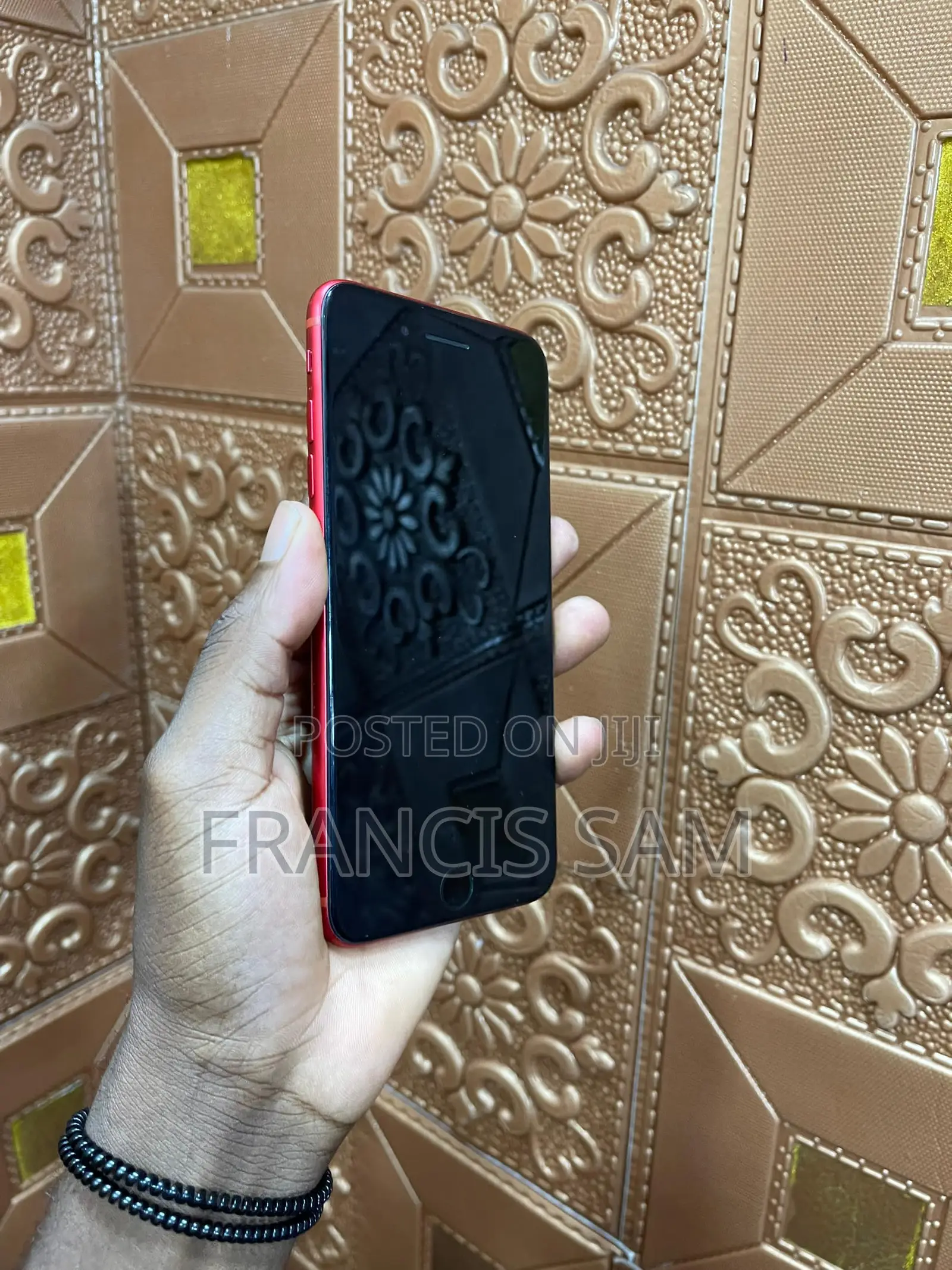 Apple iPhone 8 Plus 64 GB Red
