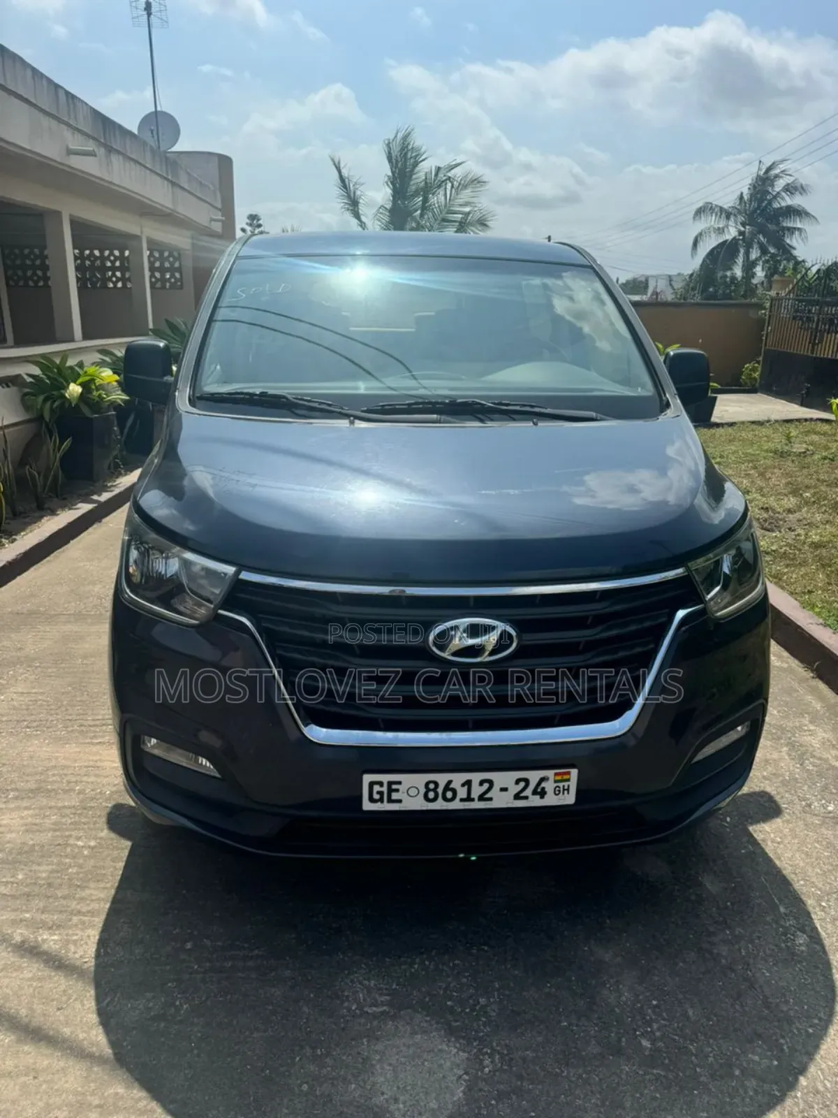 Car Rentals in Ghana- Bus Rentals - Mini Van for Rent