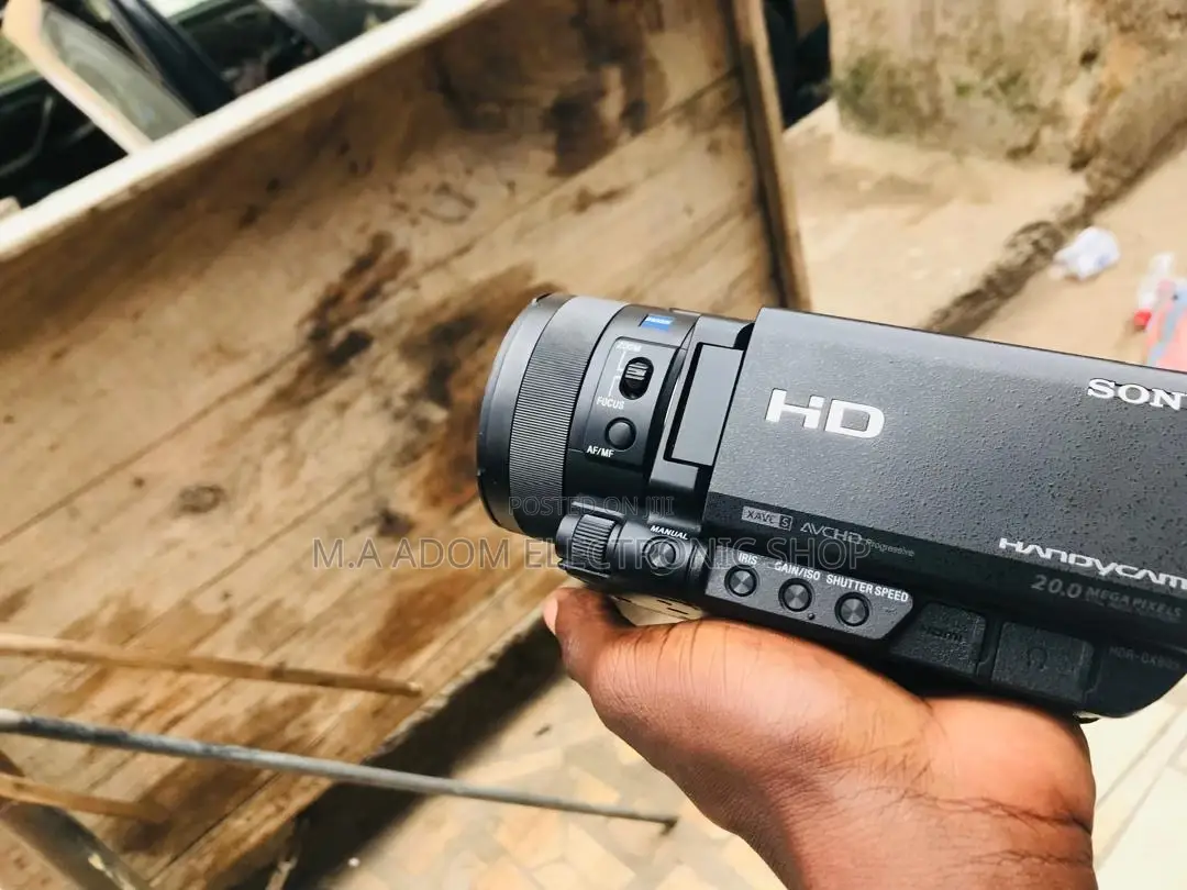 Experience Superior Video Quality With Sony HDR CX900E
