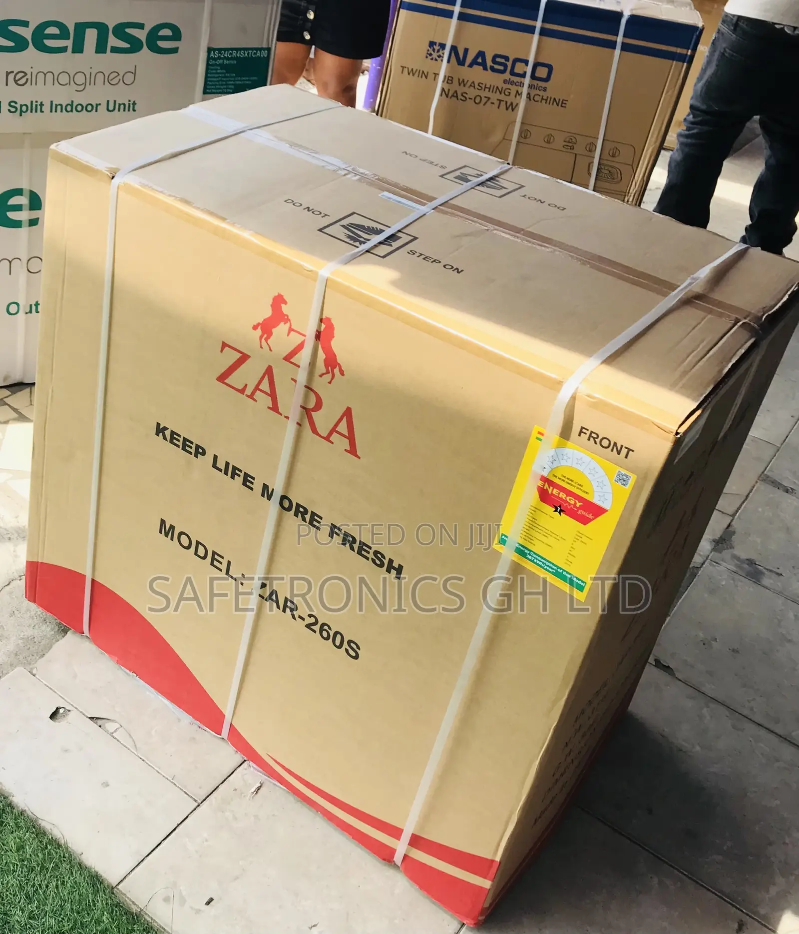 Get Massive 200 Liters Zar-260s Freezer 1 Door