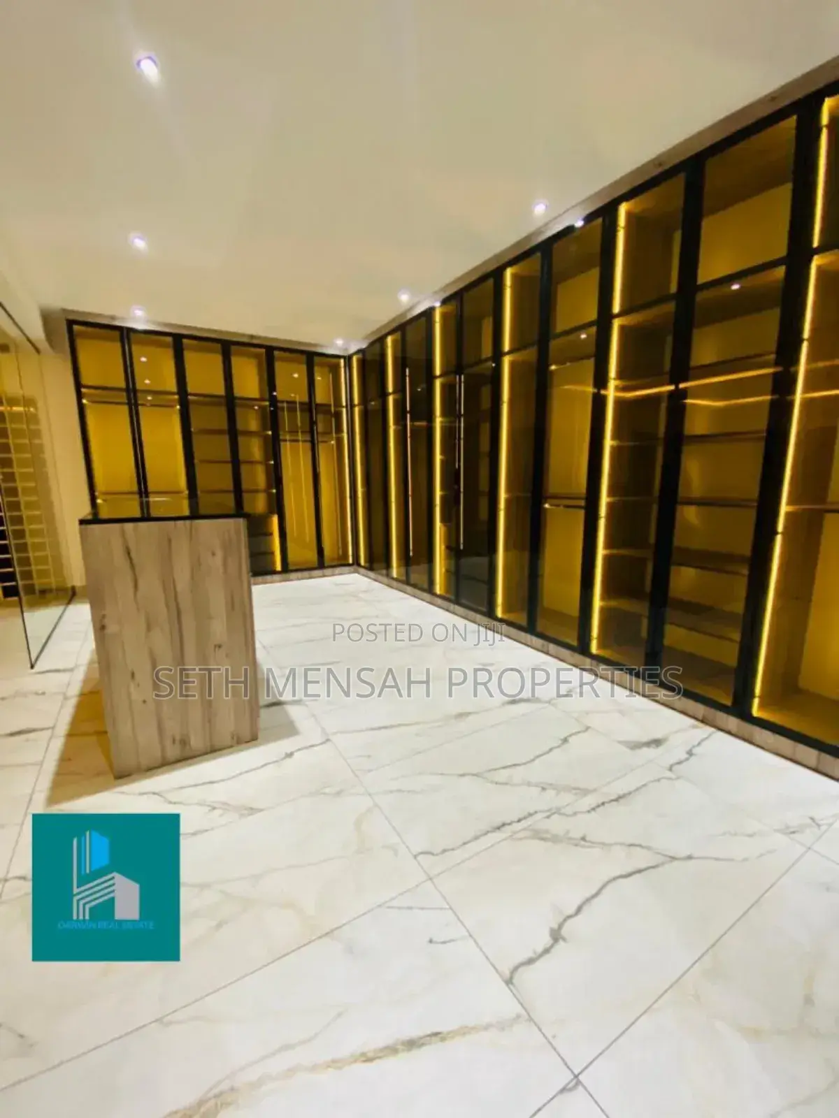 7bdrm House in Skm Properties, East Legon for sale