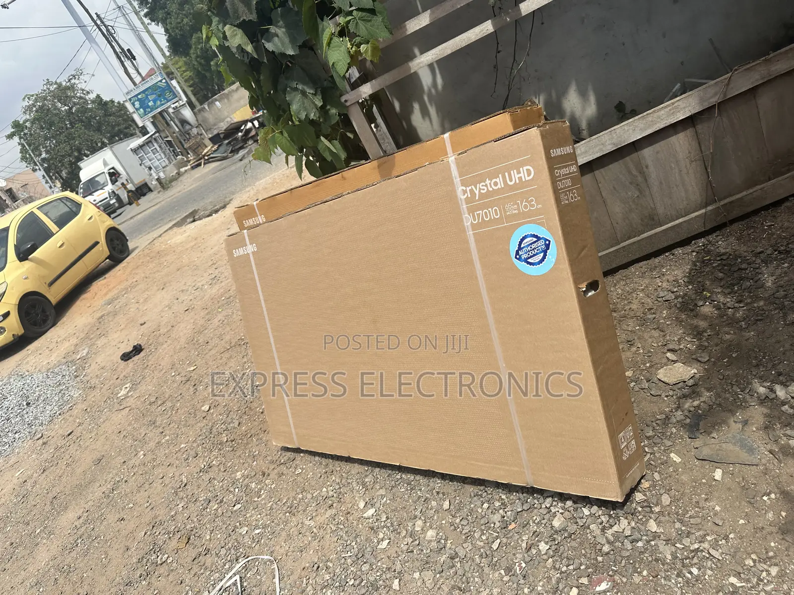 Slim Profile UHD Smart Samsung 65”DU7000