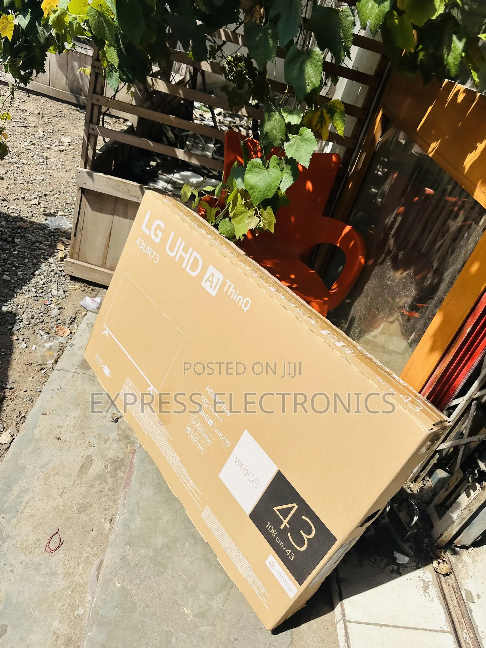 Immersive Viewing Experience UHD Smart LG 43” UR73