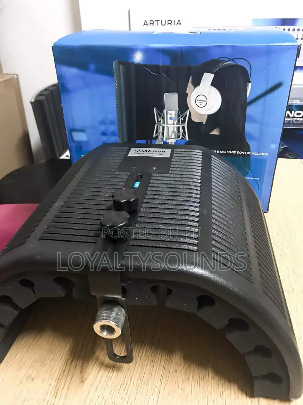 Alctron Pf66 Vocal Shield