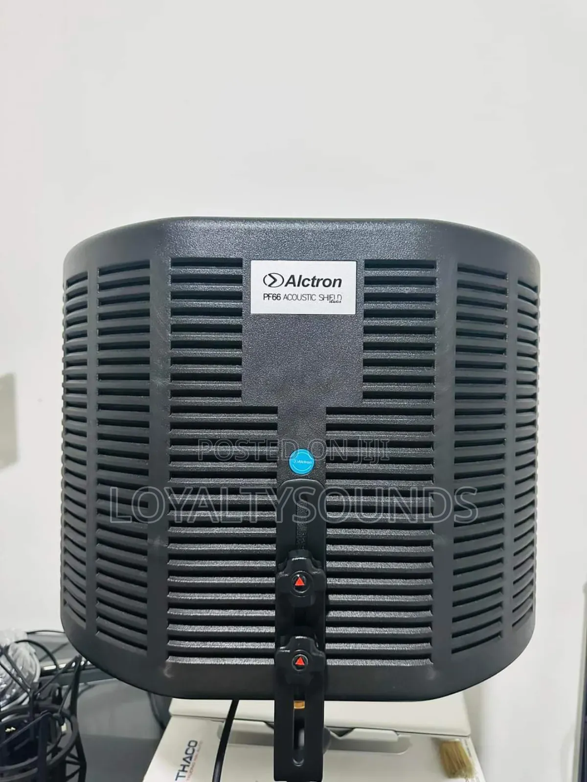 Alctron Pf66 Vocal Shield