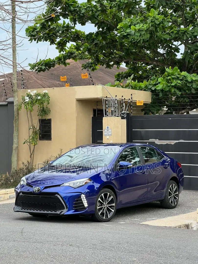 Toyota Corolla SE 4dr Sedan (1.8L 4cyl CVT) 2017 Blue