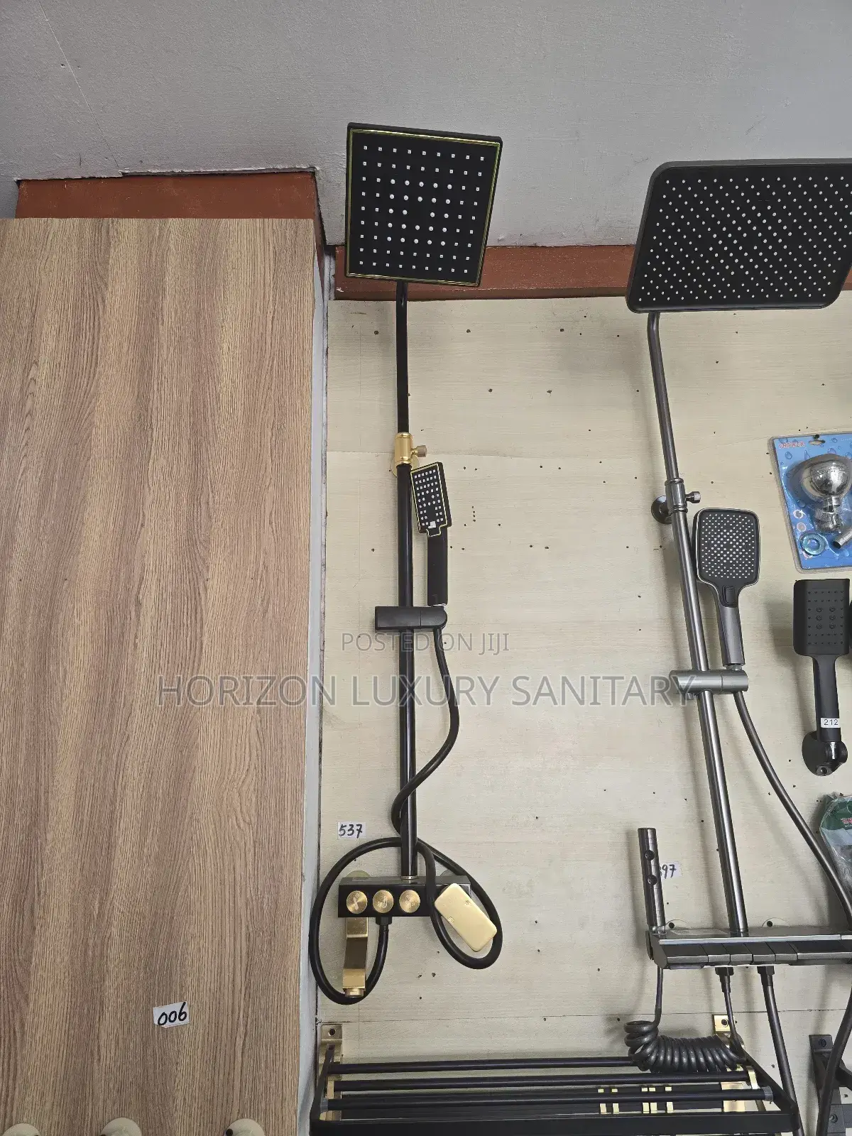 Black an Gold 3 in 1 Telephone Shower With Press Buttons
