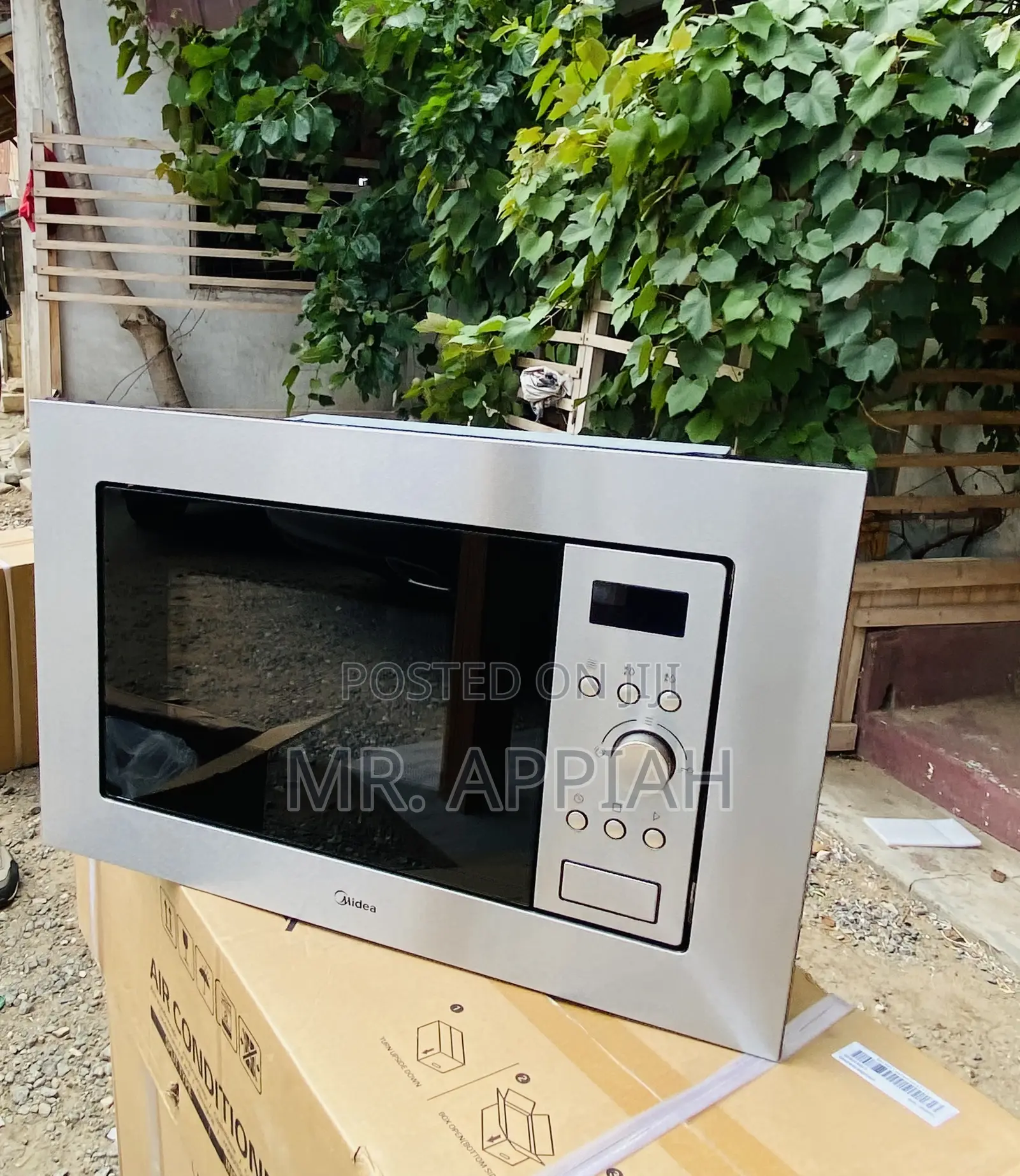 Latest and Affordable Midea Am717bs7 17L Microwave(Silver)