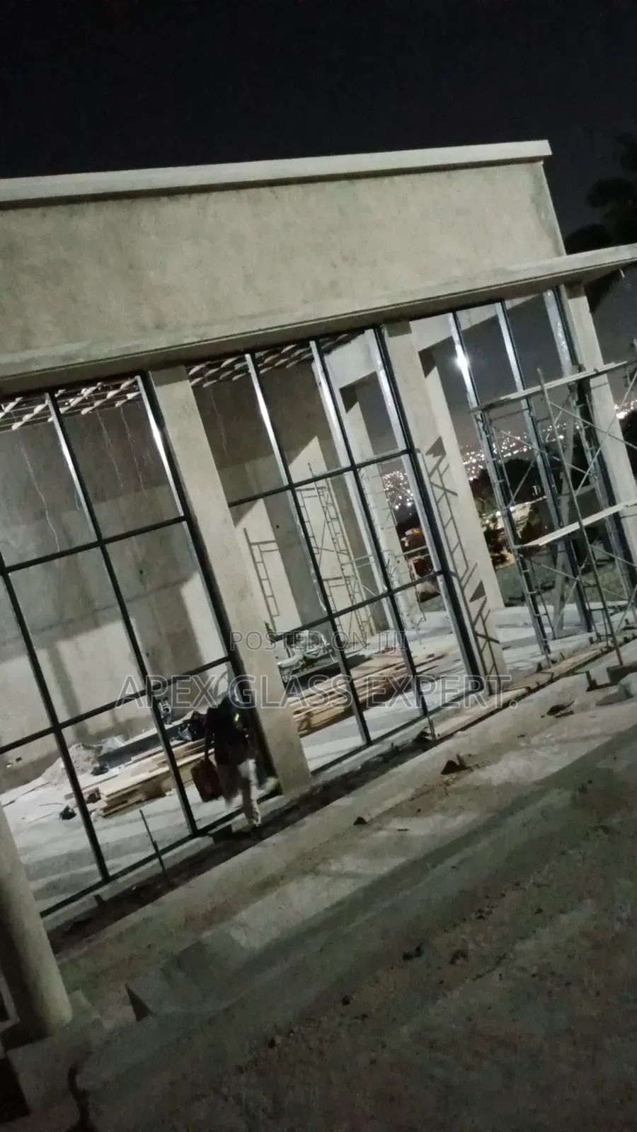 Curtain Wall Installed by Apexglassexpert.