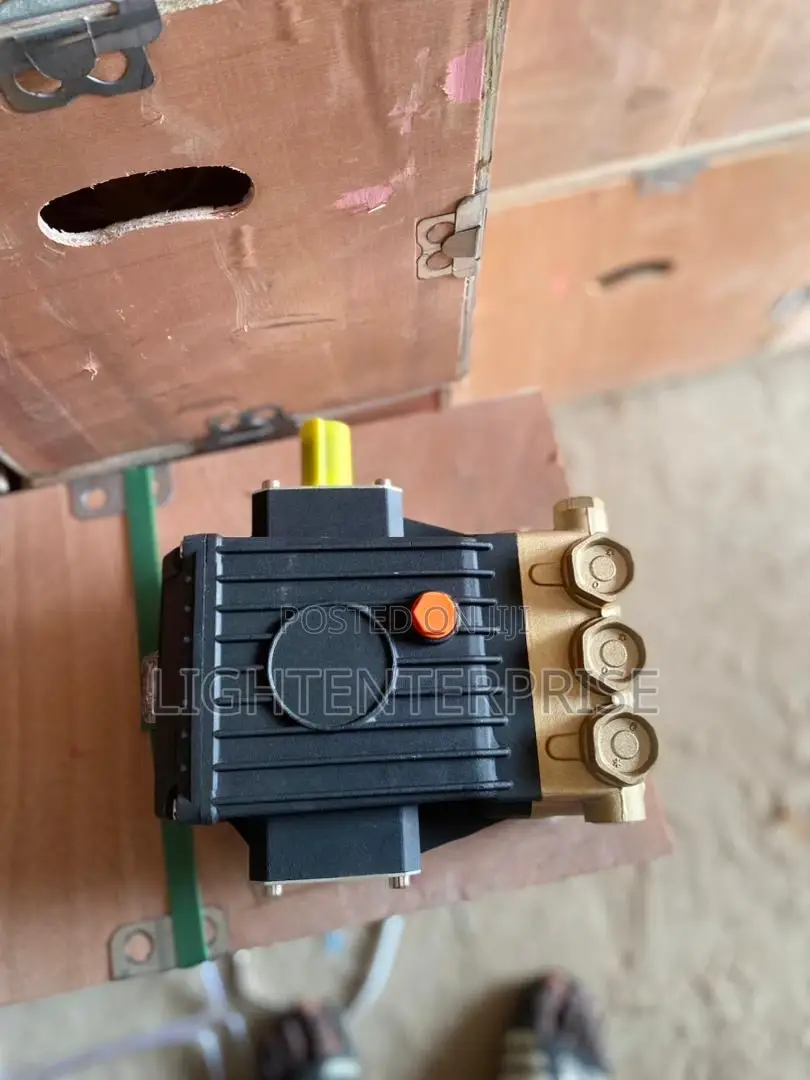 Complete Pressure Pump With Gun, Filter And Switch