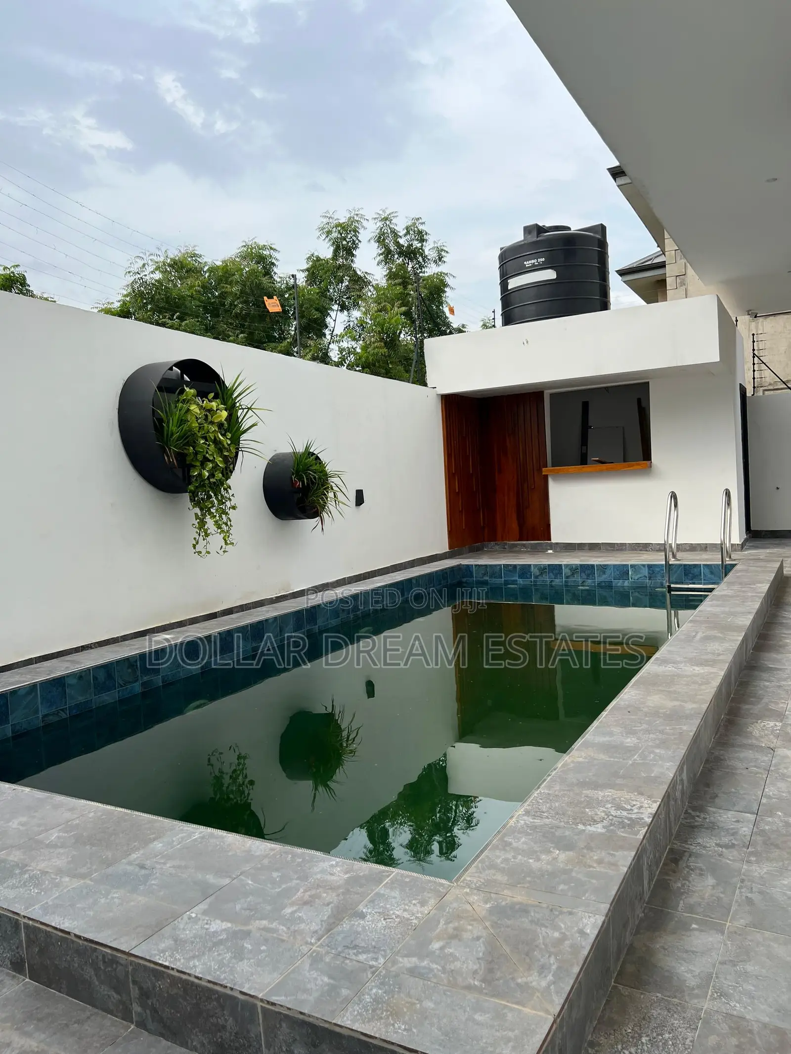 Furnished 5bdrm House in East Legon for sale