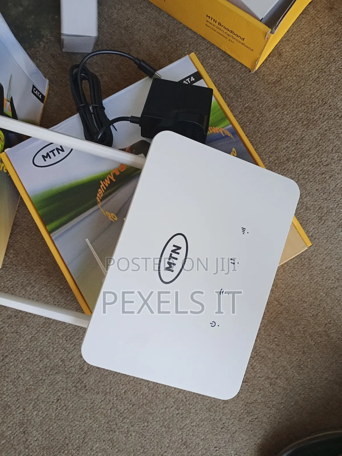 MTN Super Fast New 4G Universal Router + Power Bank (Type C)