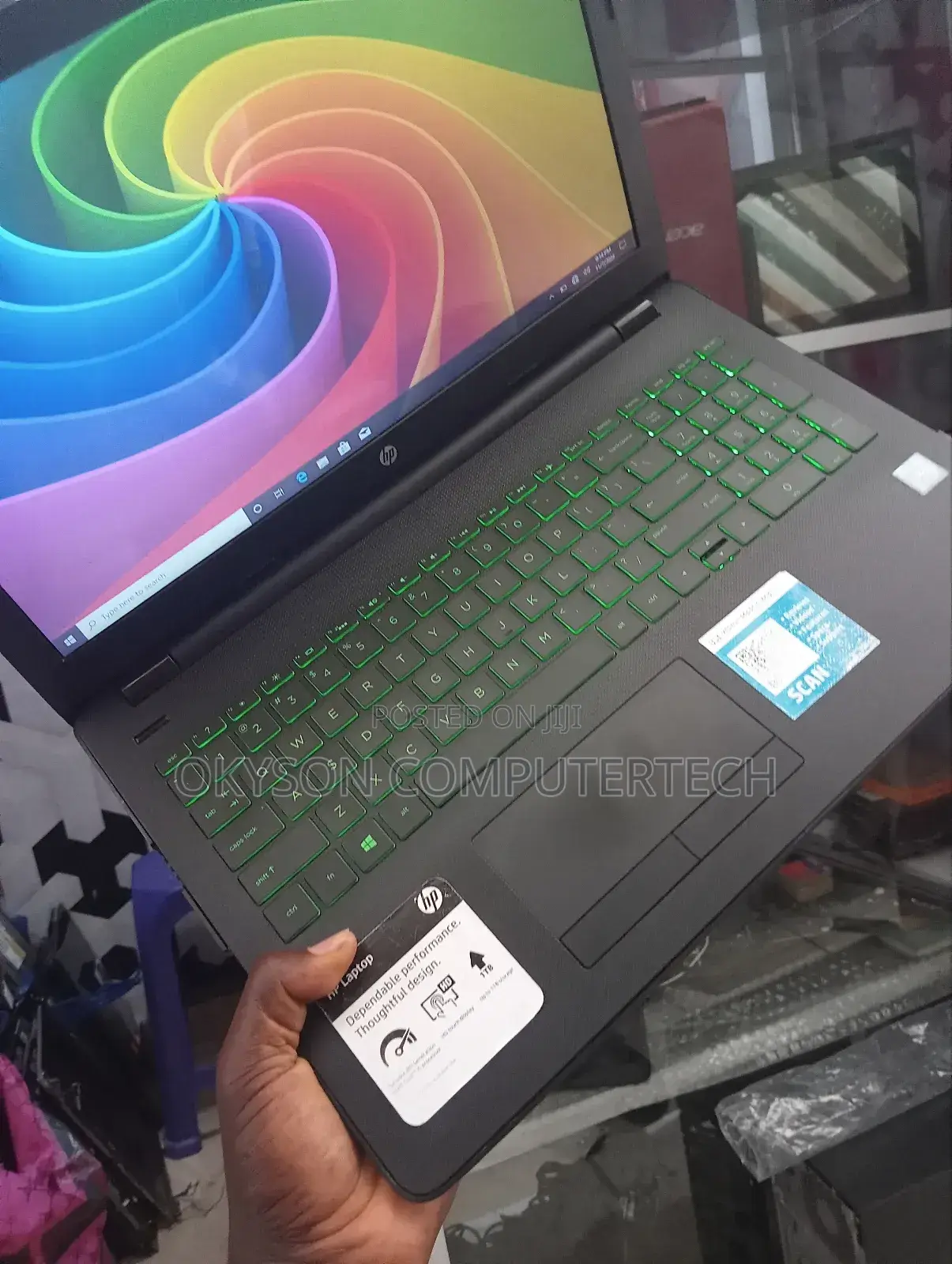 Laptop HP 15s 8GB Intel Core I5 HDD+SSD 512GB