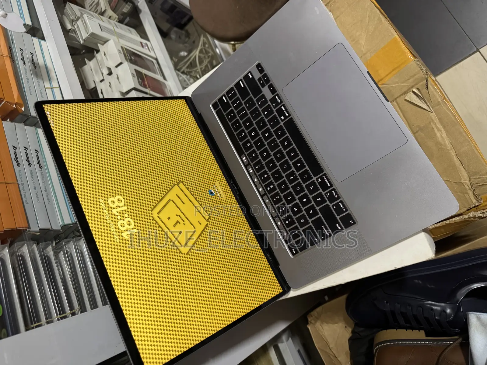 Laptop Apple MacBook Pro 2019 16GB Intel Core I7 SSD 512GB