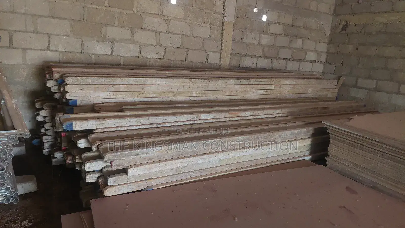Decking Formwork/Steel Props/ Yallow Beams/ Metal Pillars