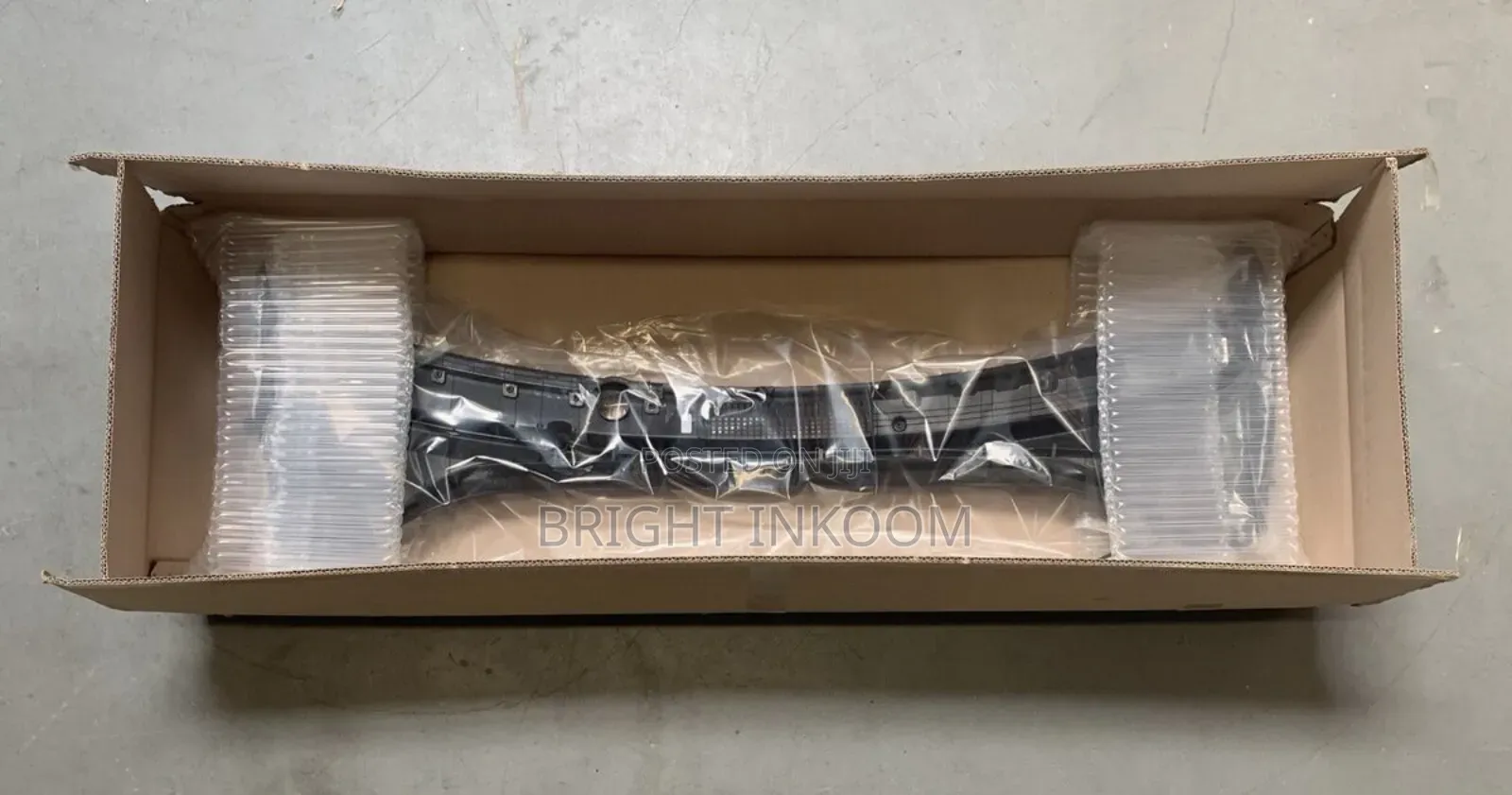Hyundai Elantra 2016 2017 2018 Wiper Panel