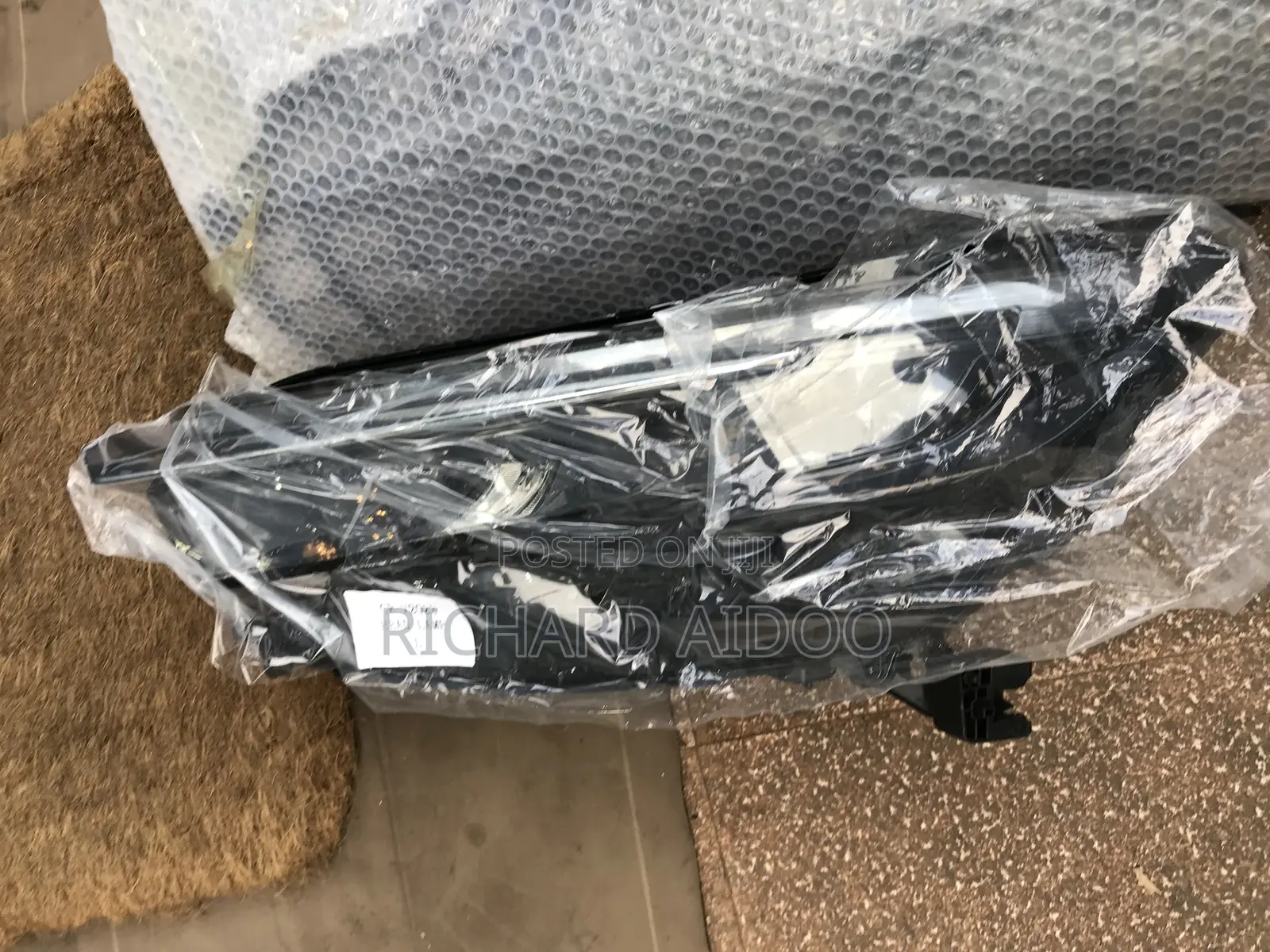Honda CR-V 2024 Headlight Available