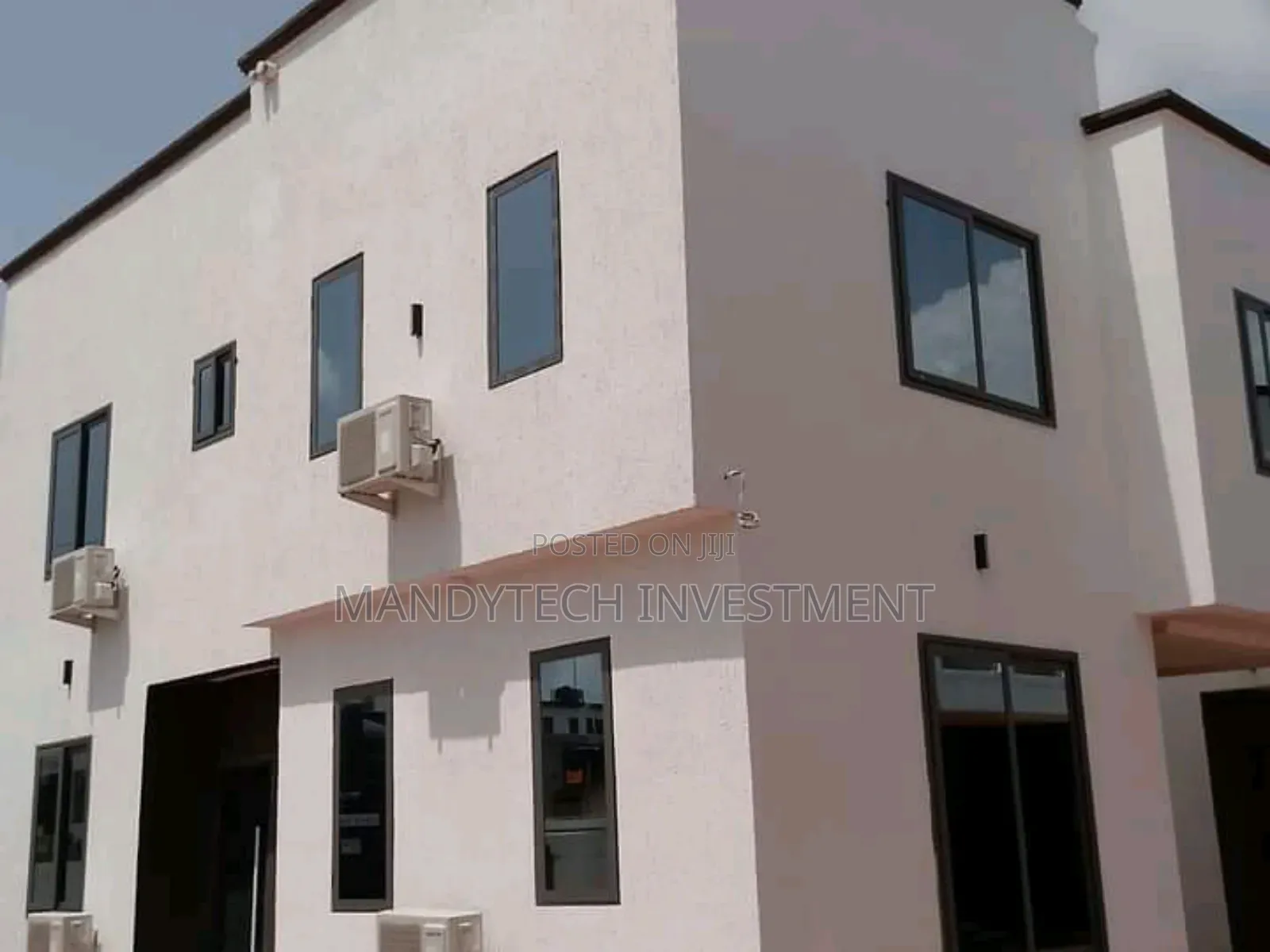 3bdrm Townhouse/Terrace in Nmai-Dzorn for sale