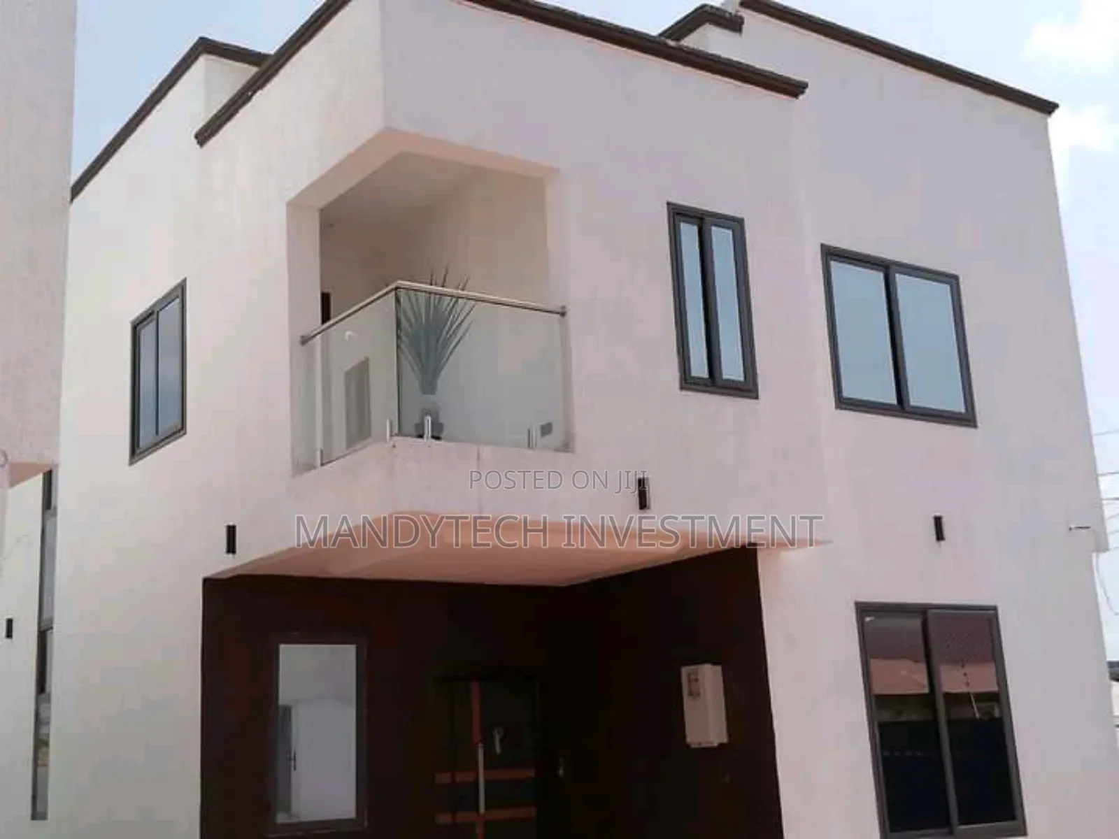 3bdrm Townhouse/Terrace in Nmai-Dzorn for sale
