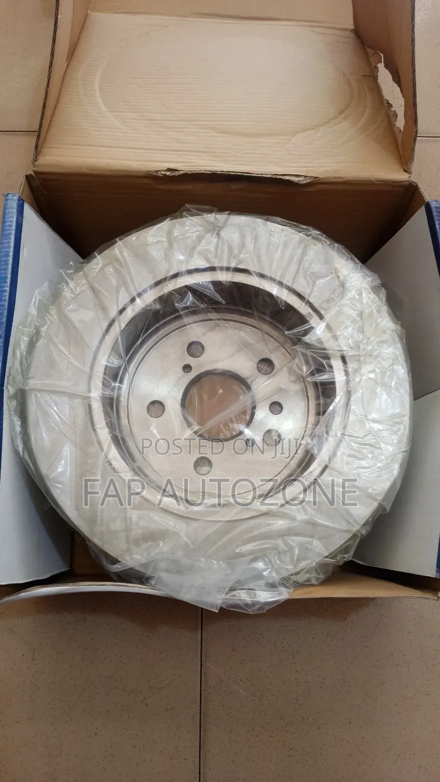 01217 Original Detroit Axle Rotors for Toyota Highlander.