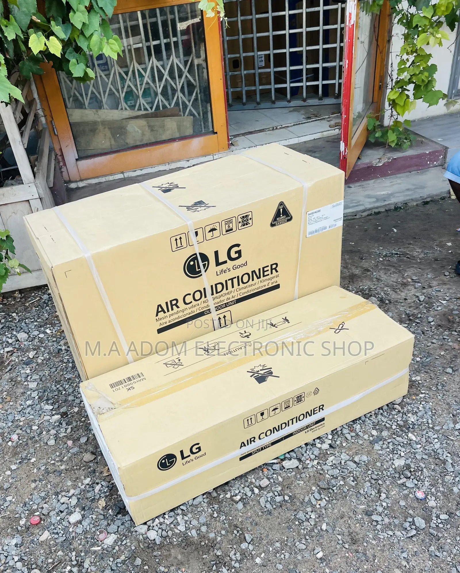 Extremely Chilling LG 2.5hp Split Type Dual Inverter Ac.
