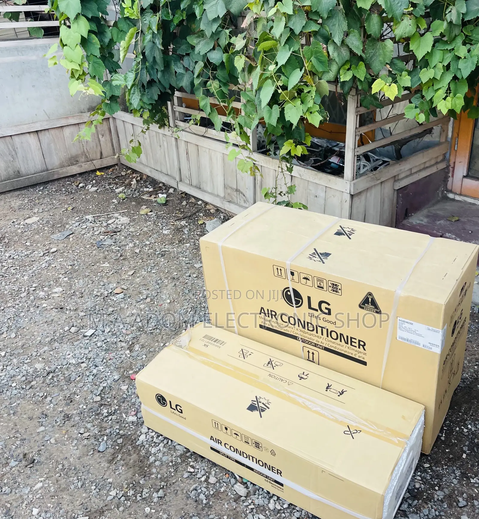 Energy Sufficient LG 2.5hp Split Type Dual Inverter Ac.