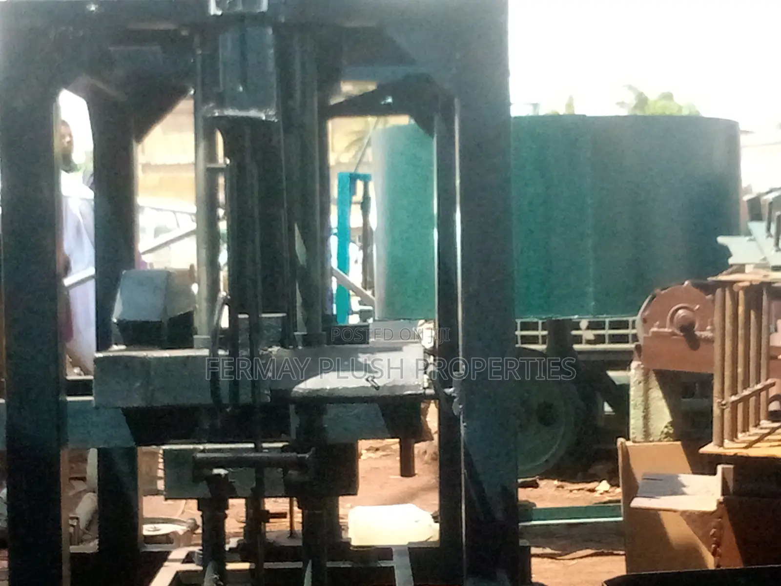Swift to Operate Industrial Block Machines