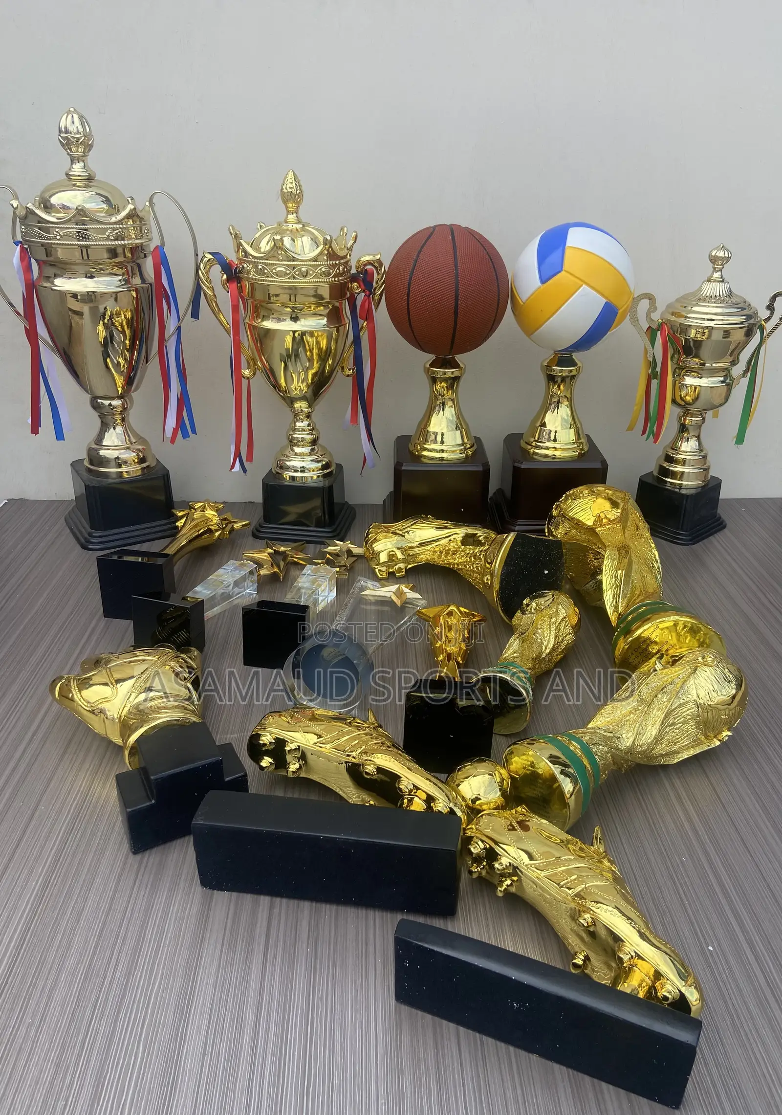 Original Award and Best Players Trophies at Cool Price