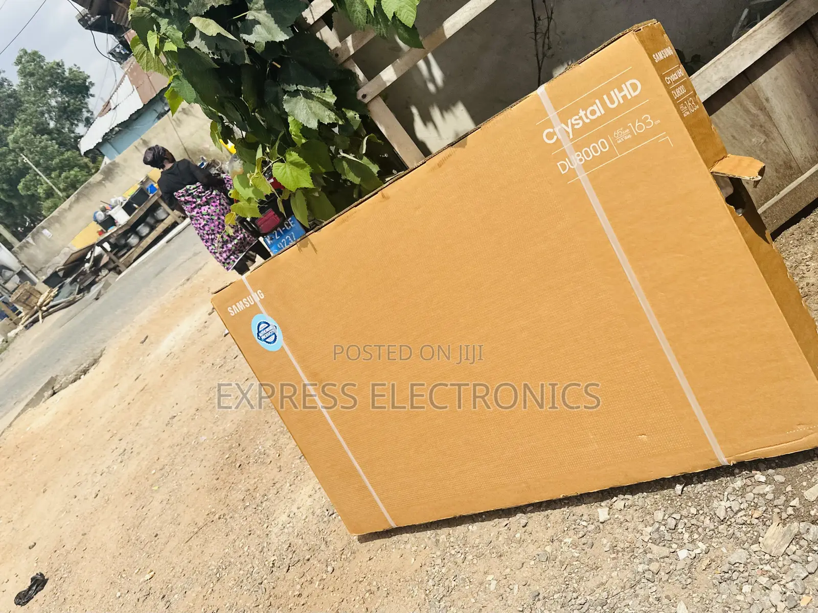 2024 Model Samsung UHD Display 65”DU8000