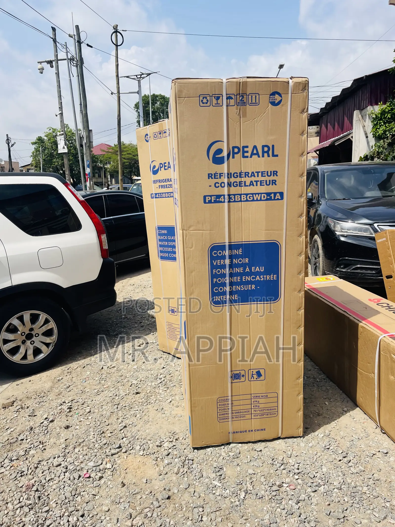 Original Pearl PF 433 BBGWD-1A Double Door Fridge.