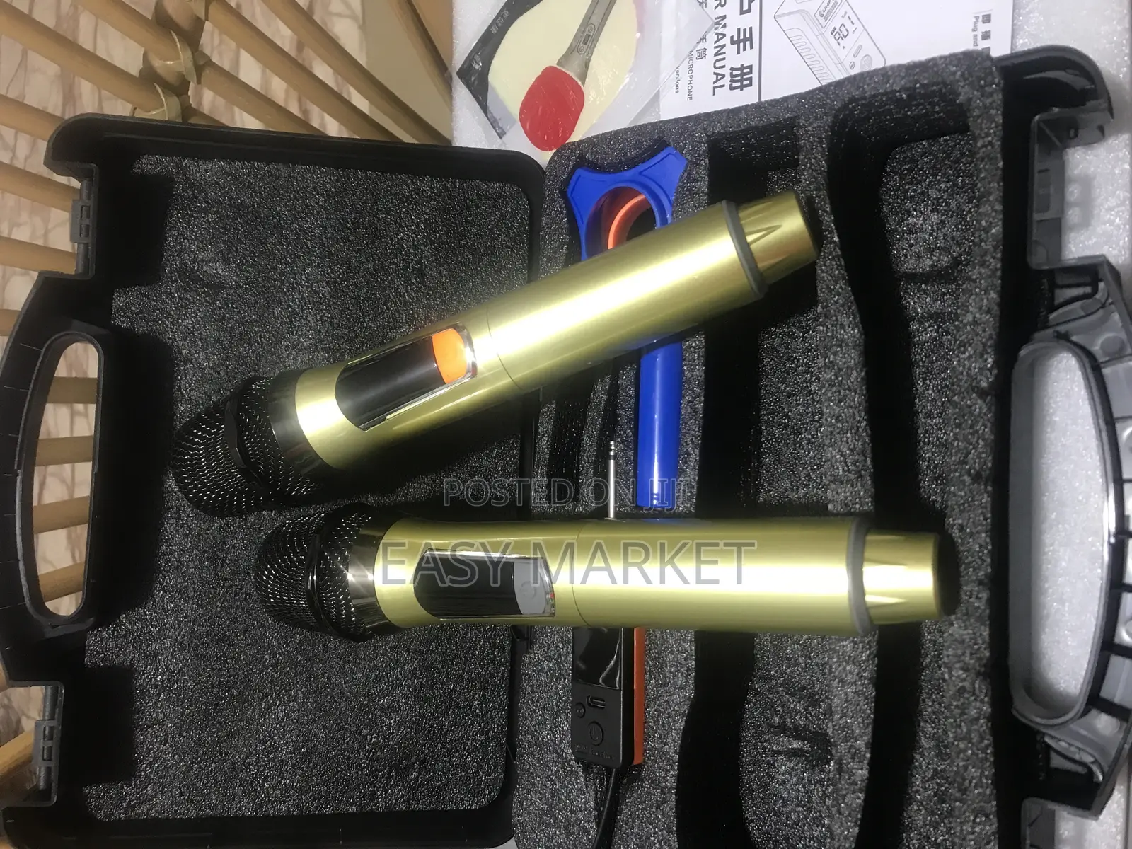 Chargeable Golden JBL Mics