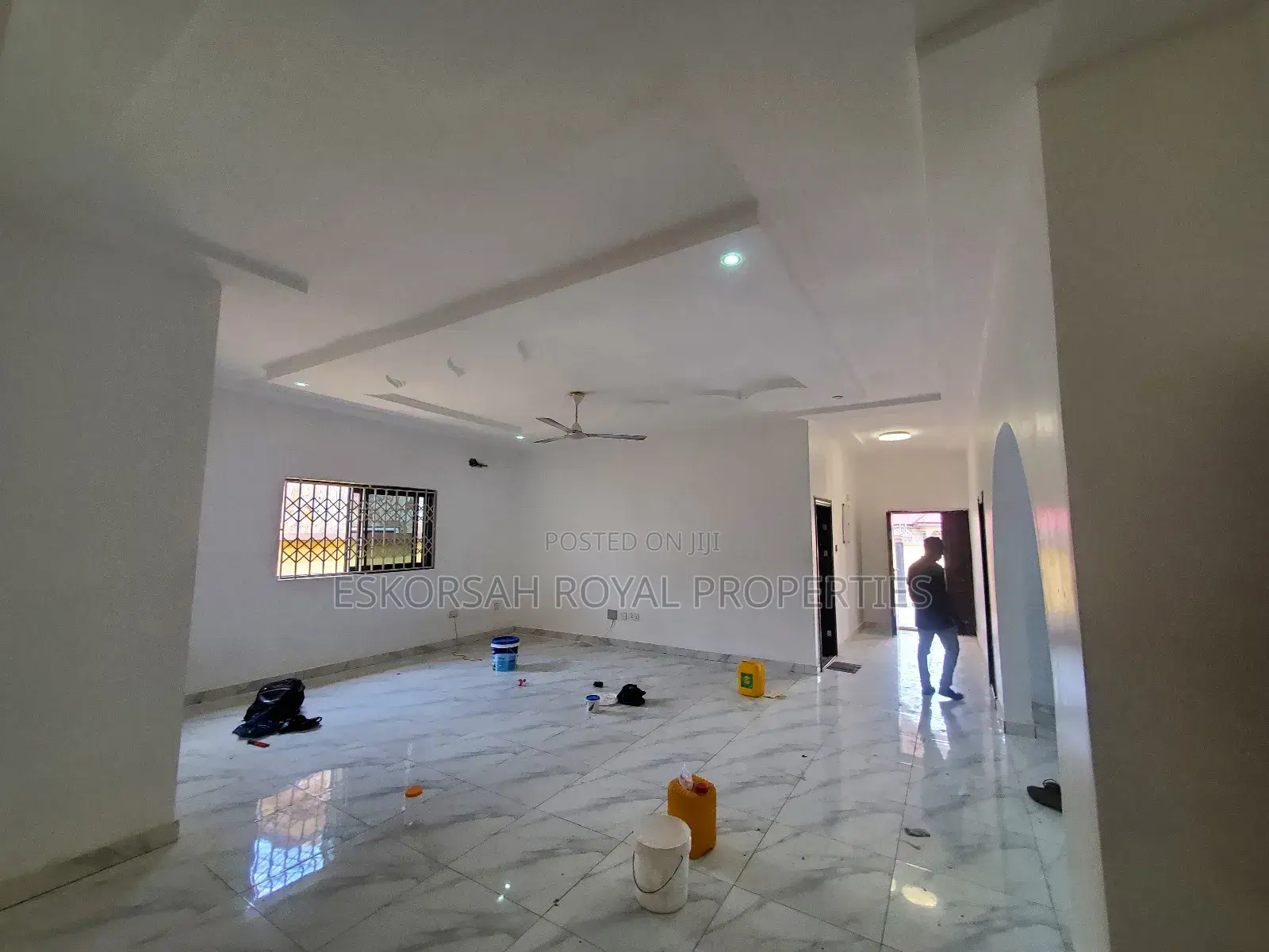 4bdrm House in School Junction for rent