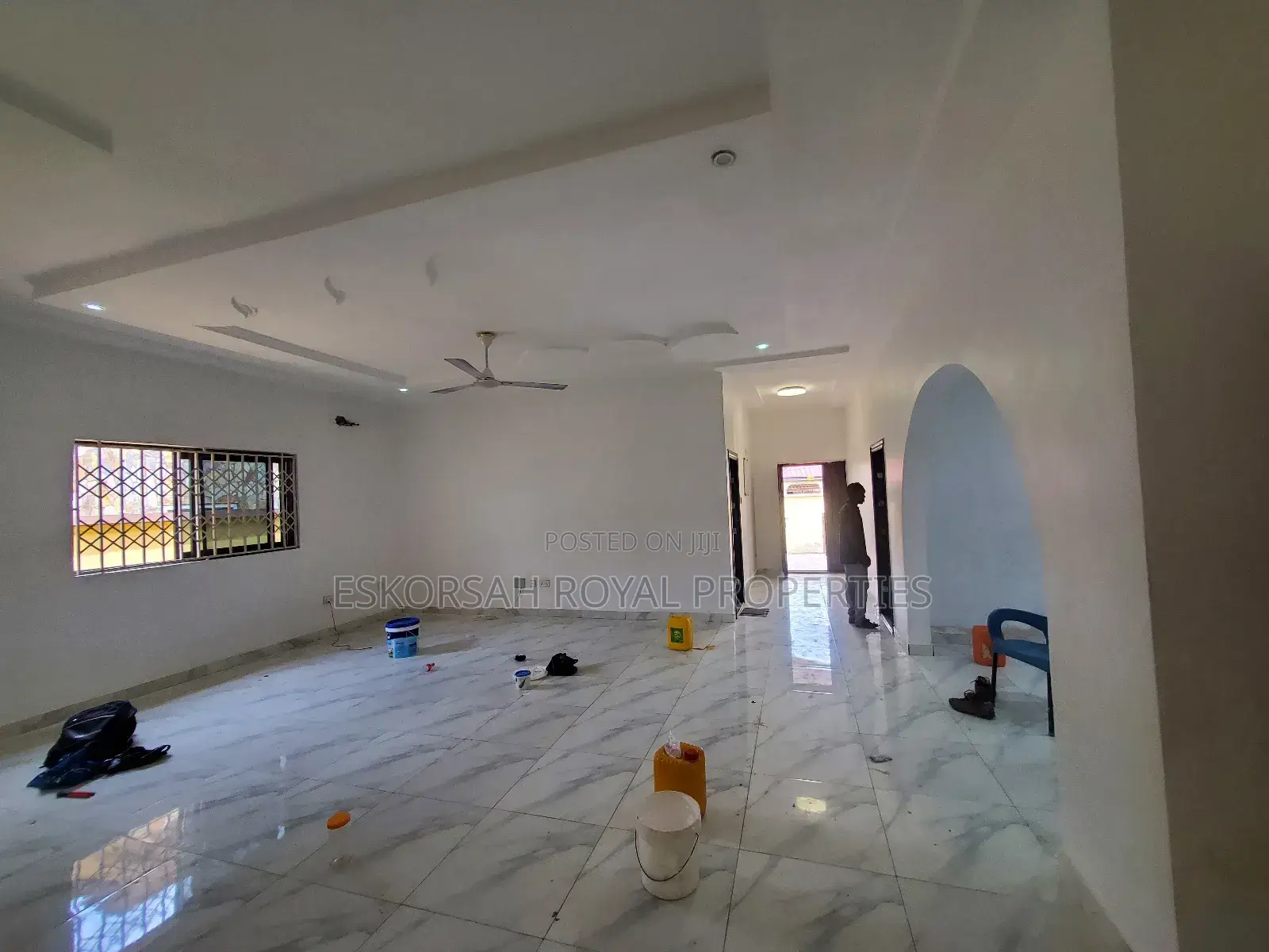 4bdrm House in School Junction for rent