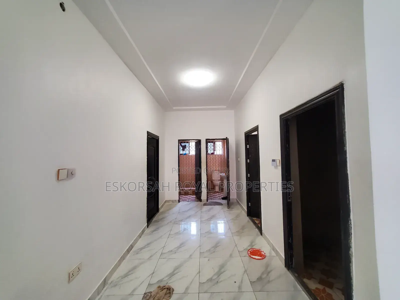 4bdrm House in School Junction for rent