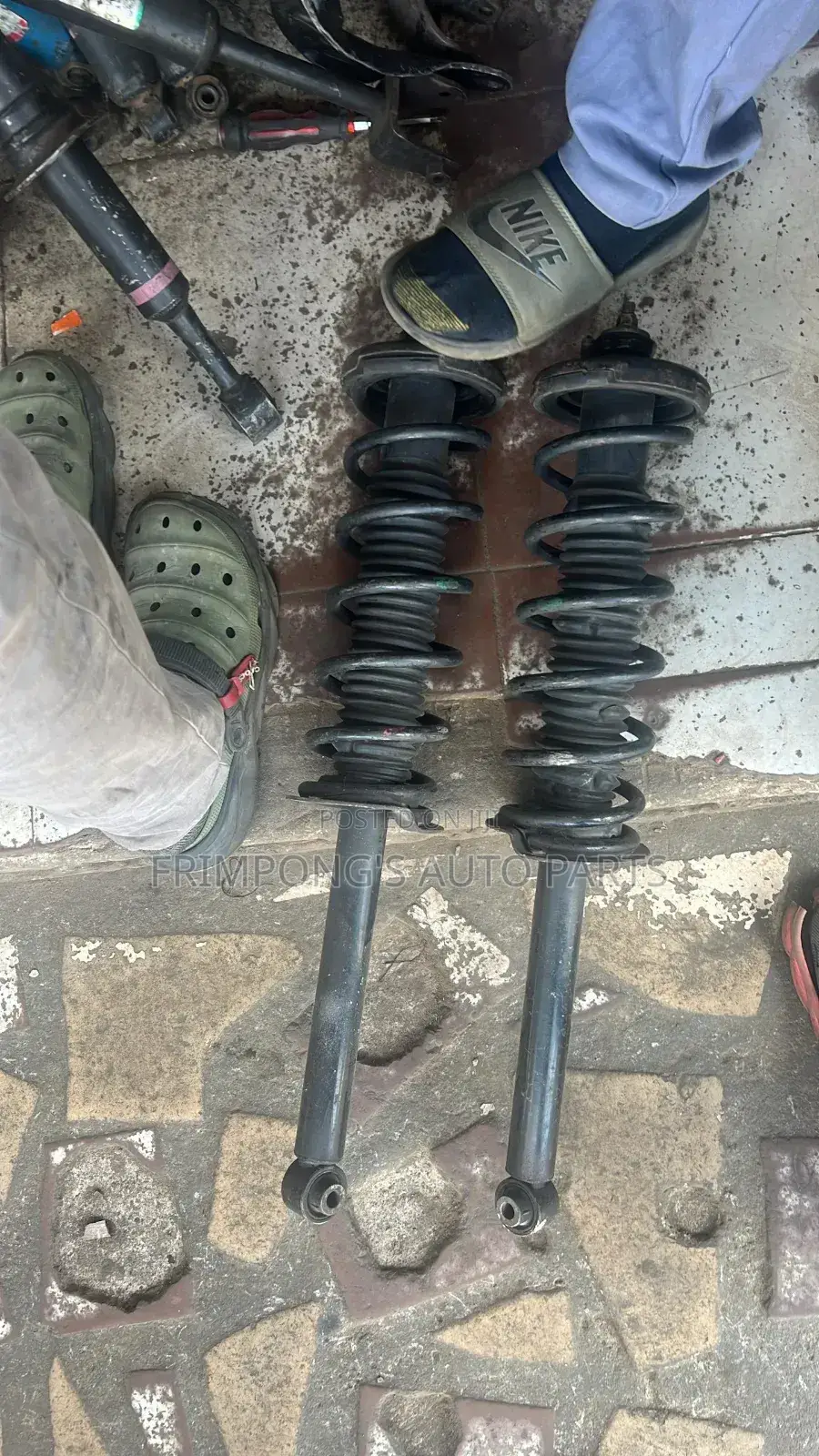 Honda Accord 2006 Back Shocks Absorbers