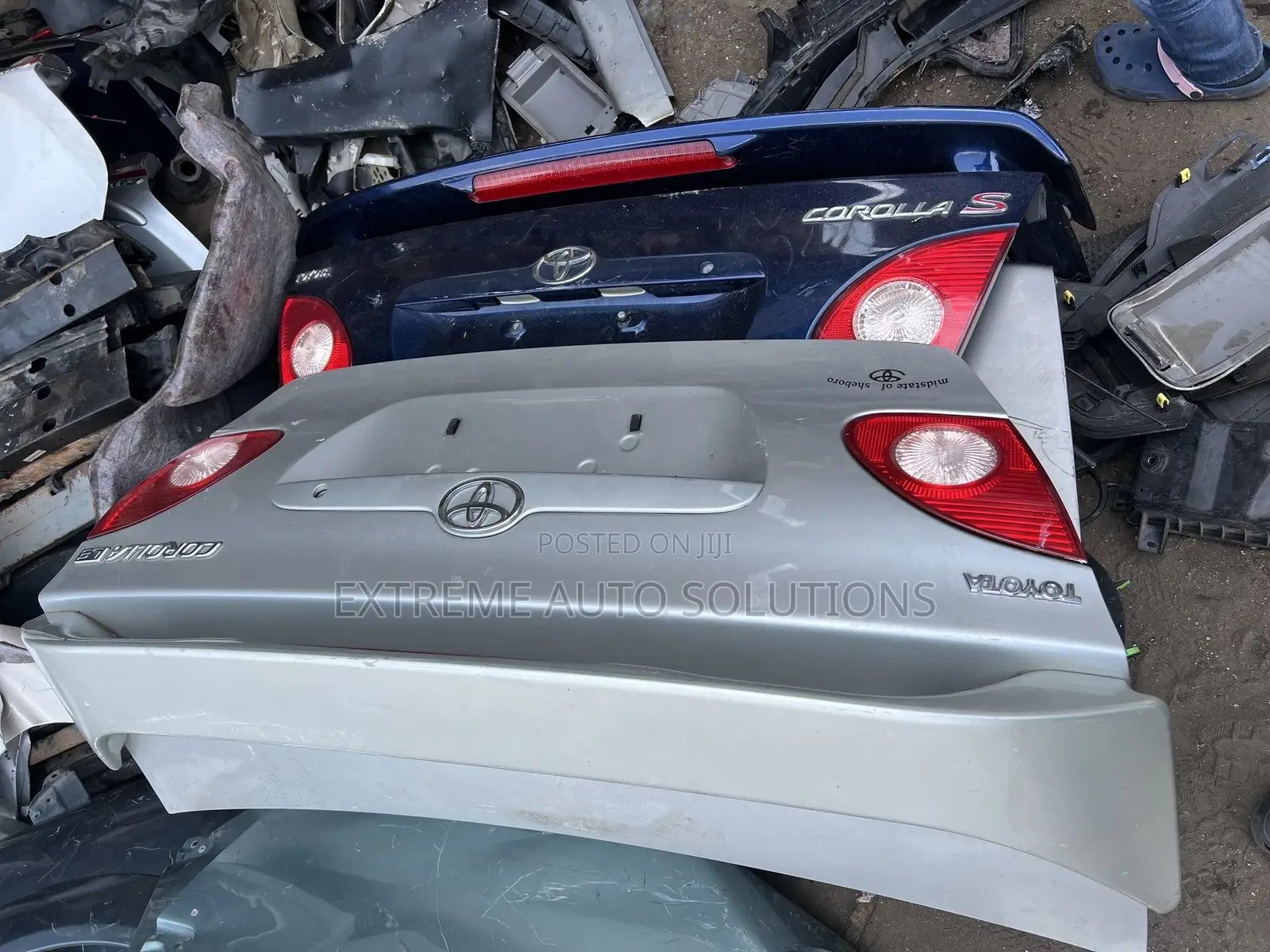 Toyota Corolla 2005 Sports Boot
