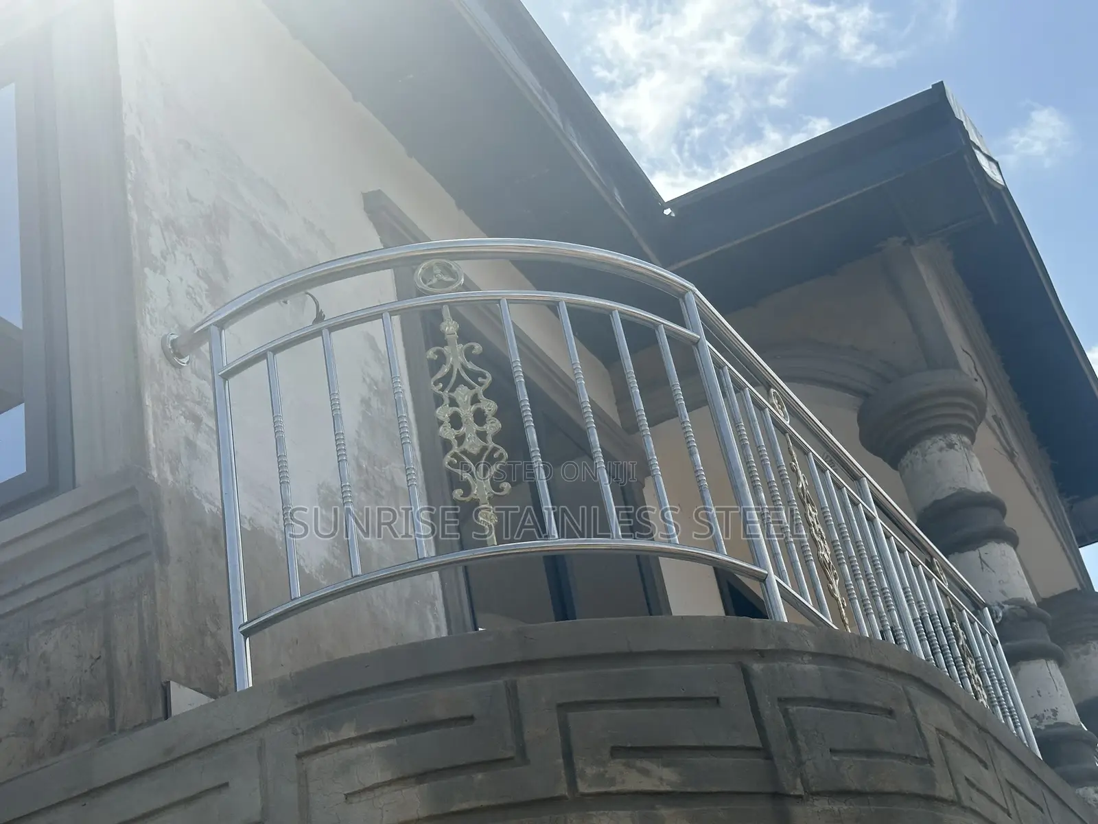 Stainless Dark Glass Balustrade Design
