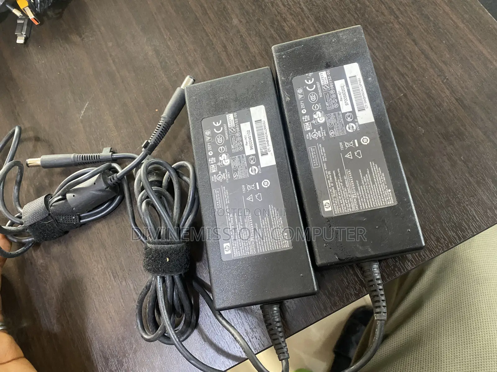 Hp Big Pin Charger 19v~7.89A (150w) Uk  Used Original