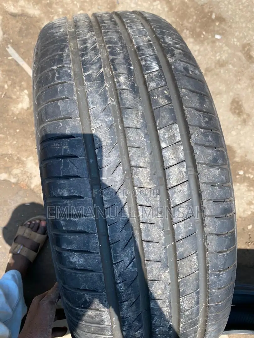 275/65r18 Bridgestone Tubeless Tire